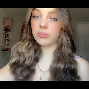 Meet your Posher, Lexy